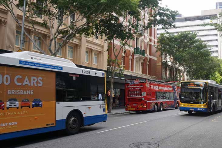 Brisbane Transport Volvo B7RLE Volgren CR228L S2009 & S2004